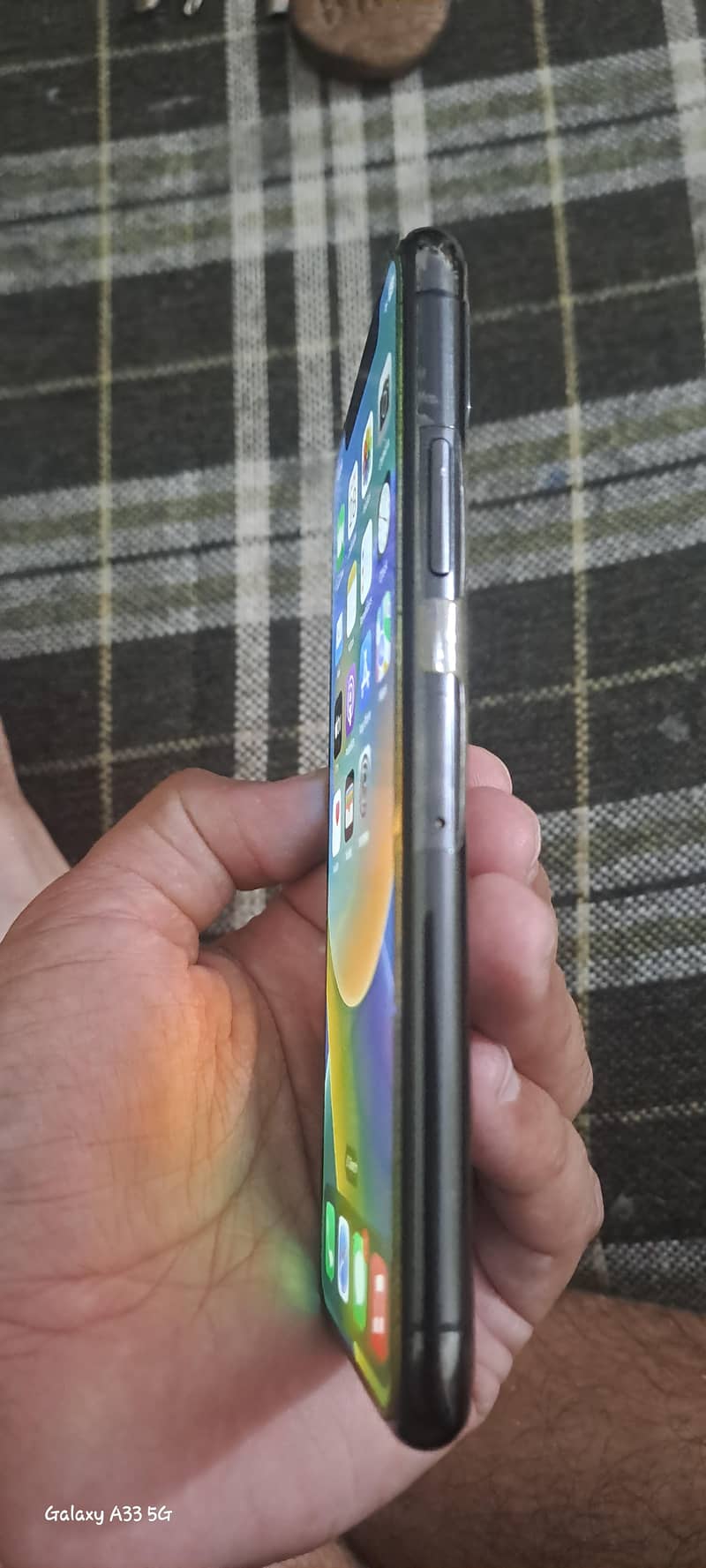 Apple iPhone X 3