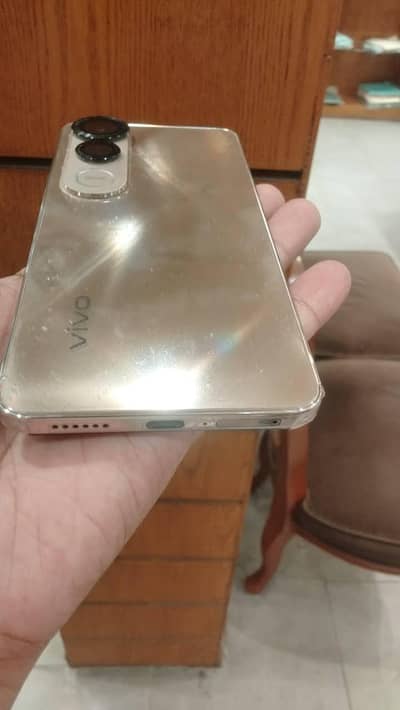 Vivo V50 Lite