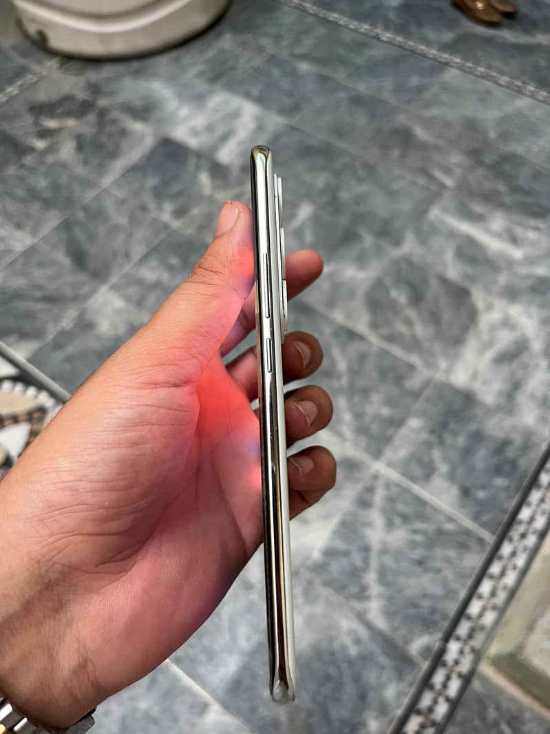 Tecno SPARK 40 Pro plus 3