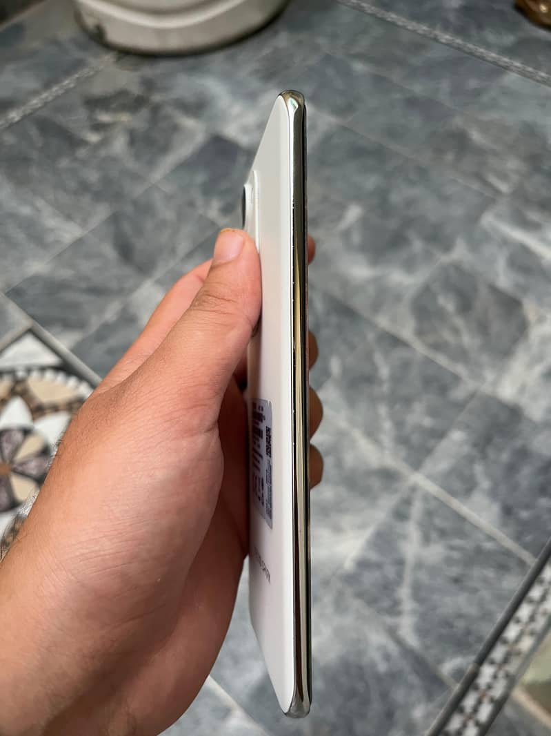Tecno SPARK 40 Pro plus 5