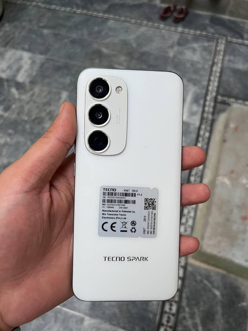 Tecno SPARK 40 Pro plus 7