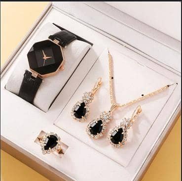 5Pcs Luxury Women's jewelry  Set And 1 pcs Fashion Watch  – Square Diamond Dial Wristwatch with Matching Jewelry Set for Birthday & Party Gift R3389