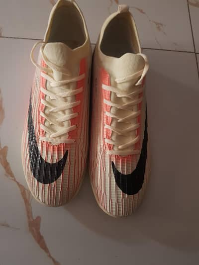 Original Nike Mercurial gripper
