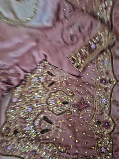 one time used lehnga is for sale