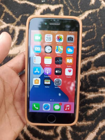 Apple iPhone 7