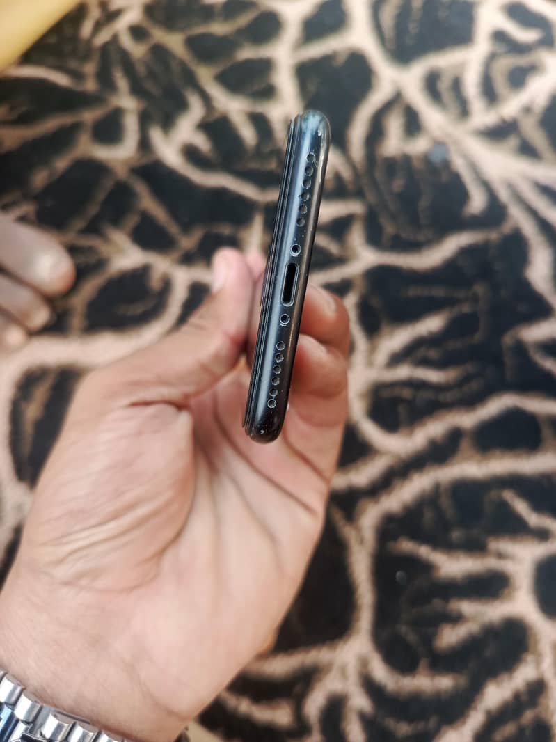 Apple iPhone 7 4