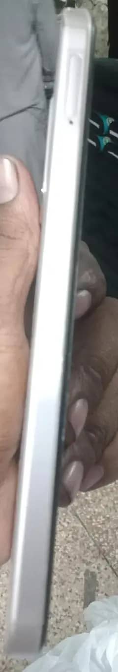 OPPO A6 1