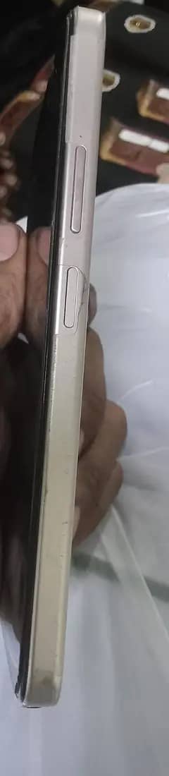 OPPO A6 3