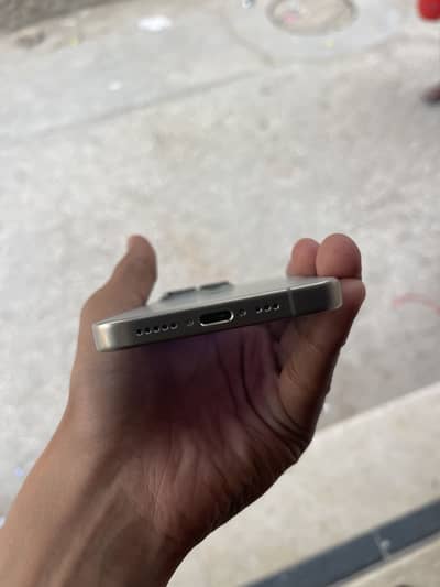 Apple iPhone 15 Pro
