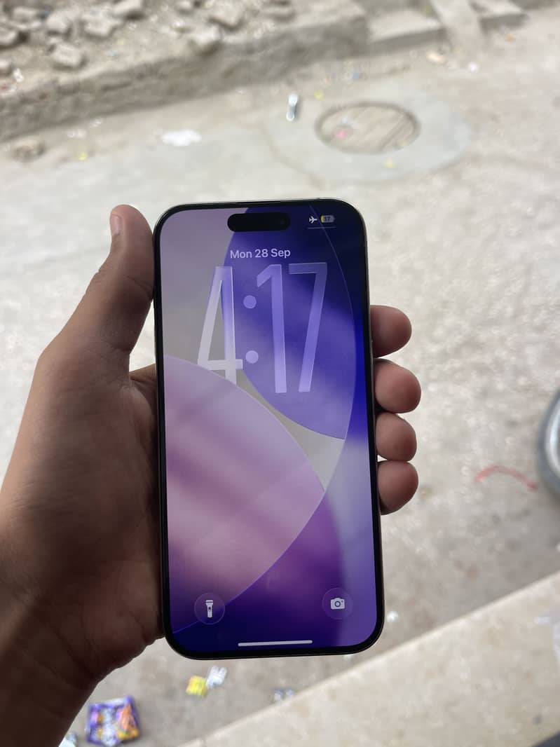 Apple iPhone 15 Pro 1