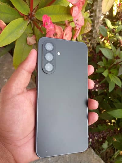 Samsung Galaxy A17