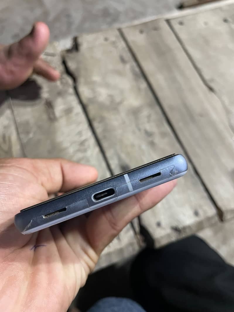 Google Pixel 7a 3