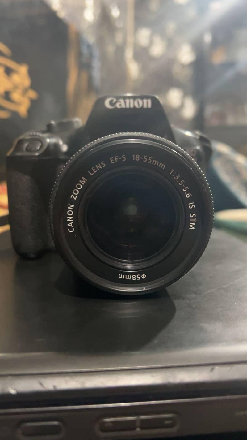canon EOS 1300D 4