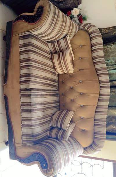 2 seater wooden posish sofa