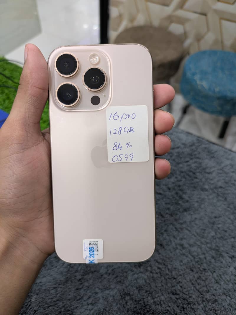 Iphone 16 pro 0