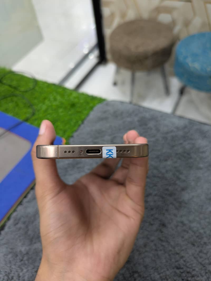 Iphone 16 pro 2