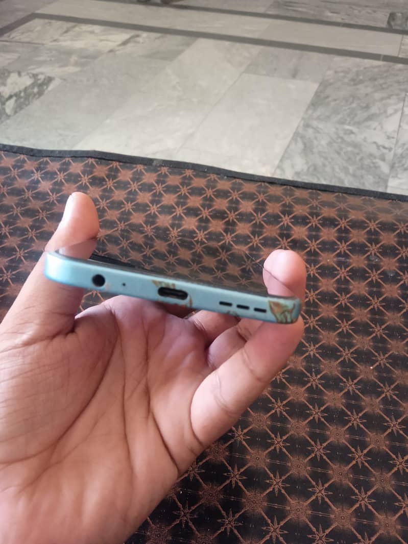 Infinix 6