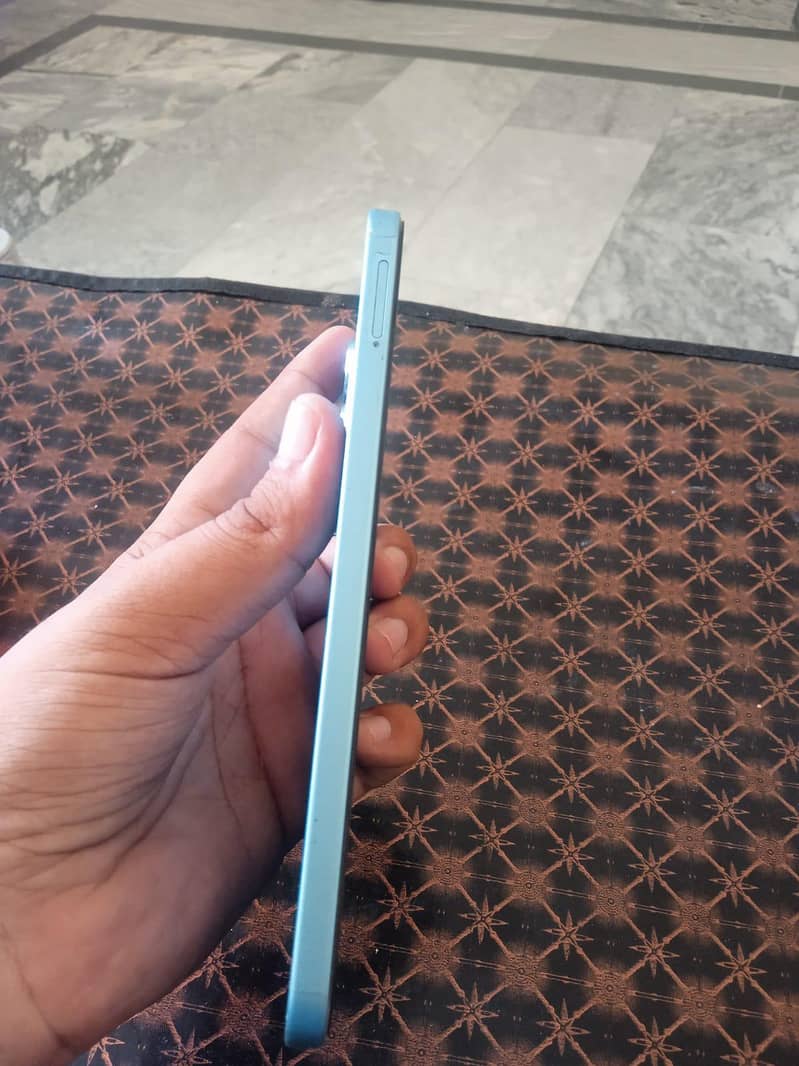 Infinix 8