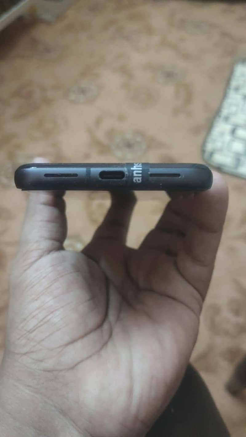 Google Pixel 8 3