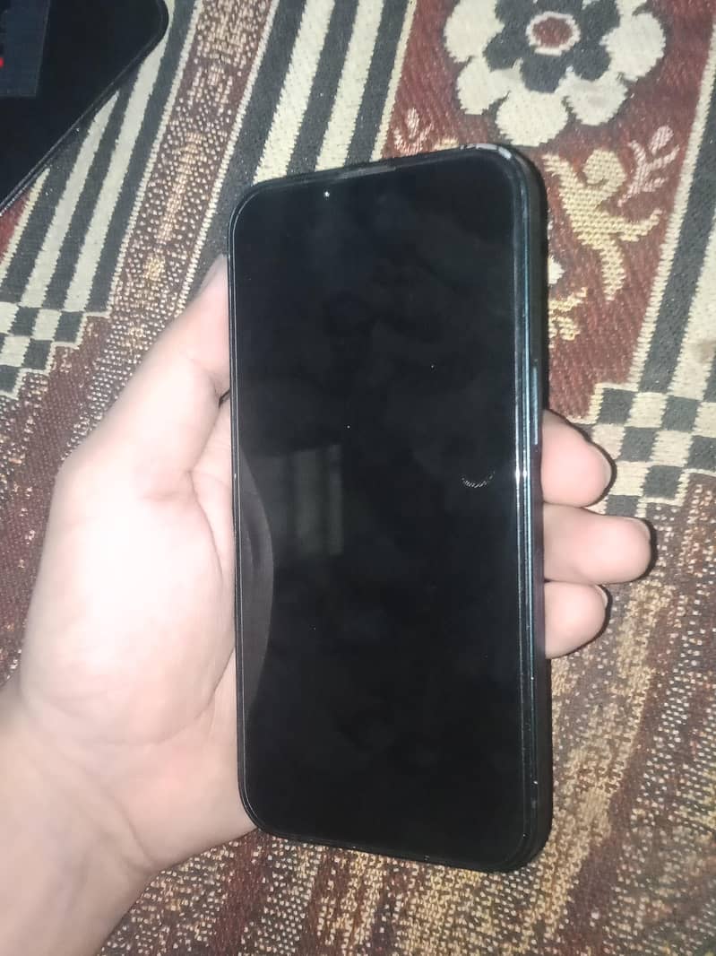 Apple iPhone 14 4