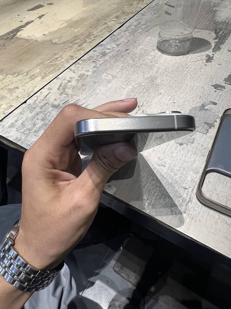 iPhone 15 Pro (10/10 condition) 5