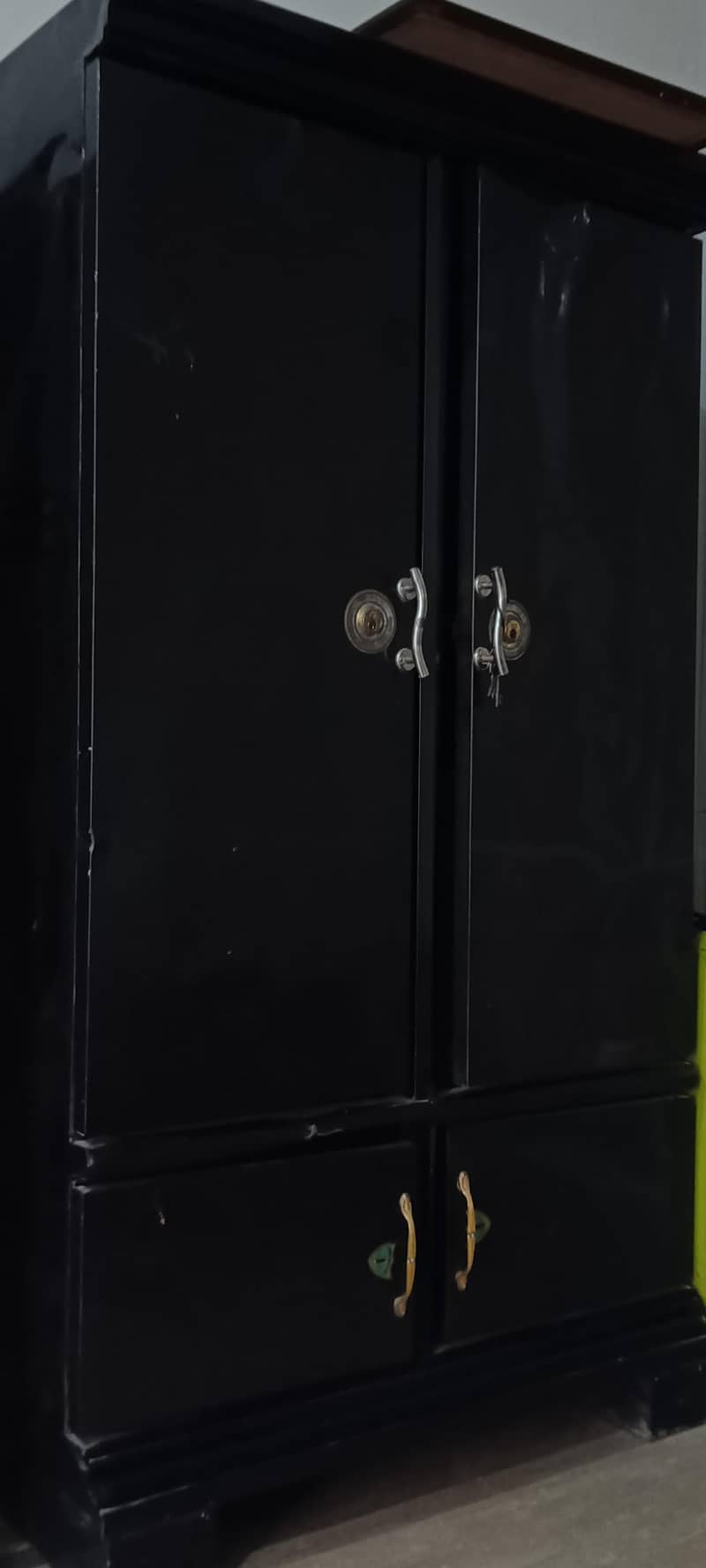 Safe Almari 1