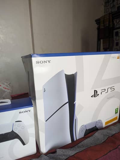 T Sony PlayStation 5 Slim 1TB Disc Edition (Brand New / Unused)