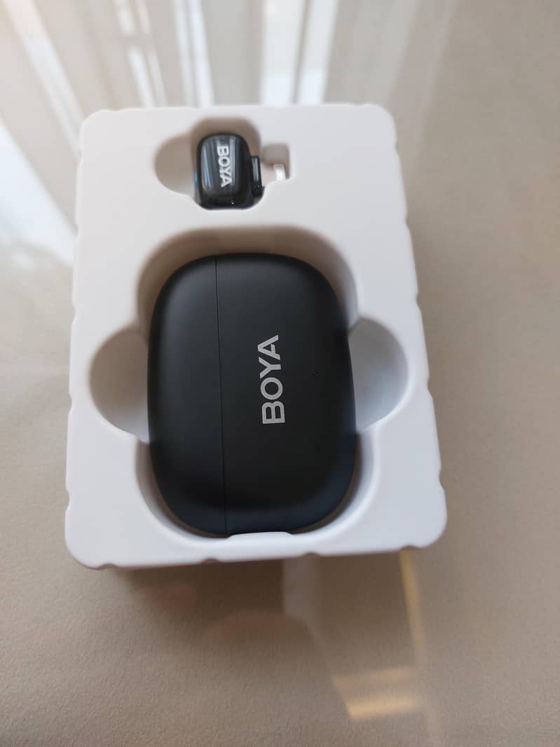 BOYA Mini 2 (wireless mics) 5