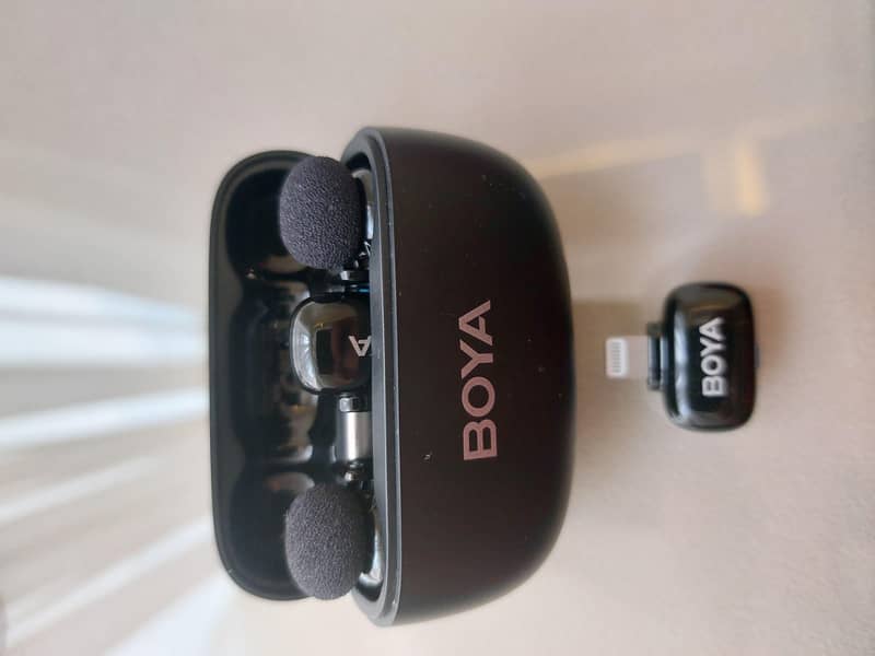 BOYA Mini 2 (wireless mics) 8