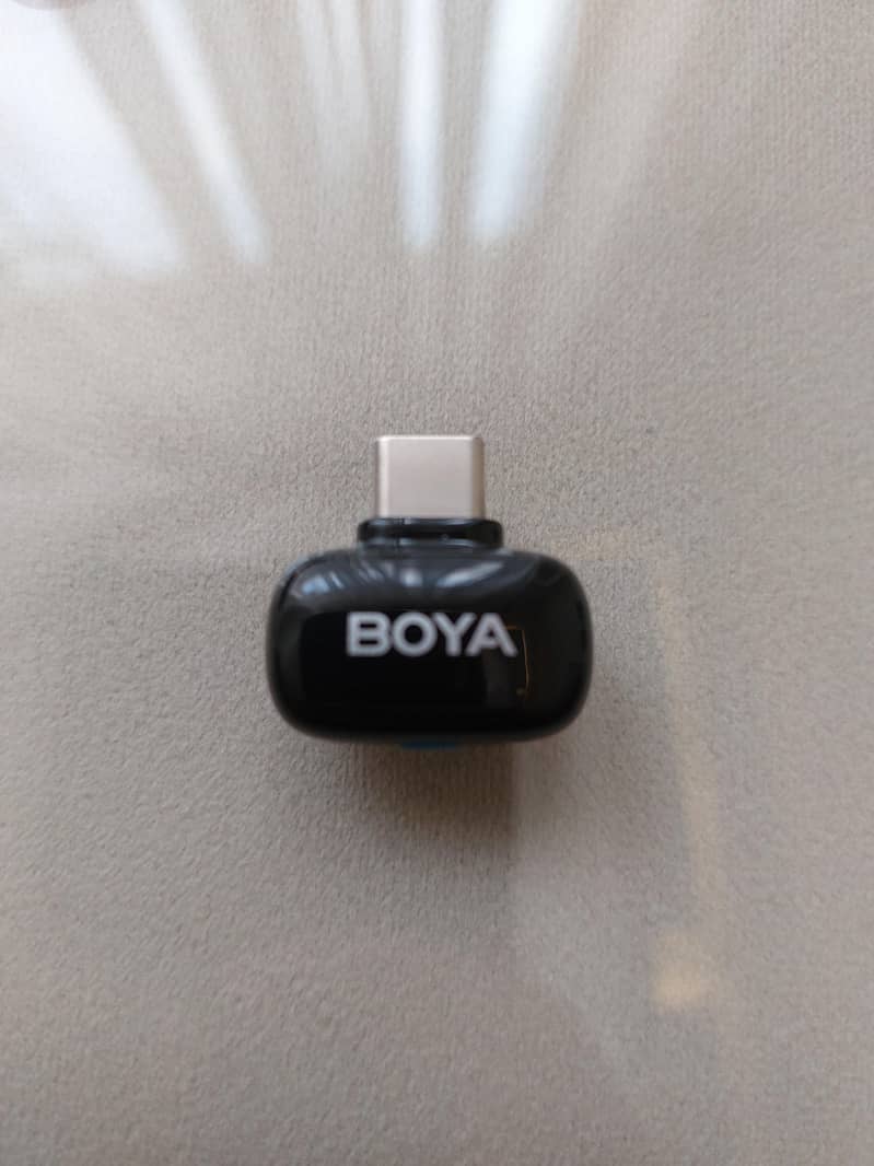 BOYA Mini 2 (wireless mics) 11