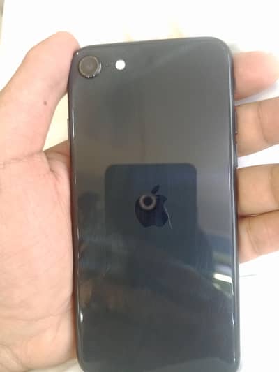 Apple iPhone SE