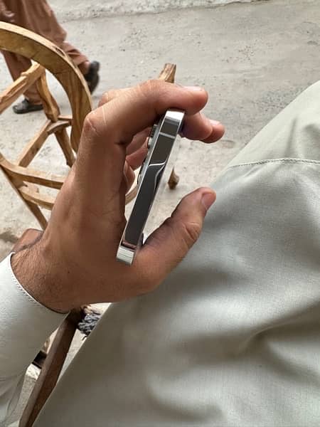 Iphone 14 pro max 1