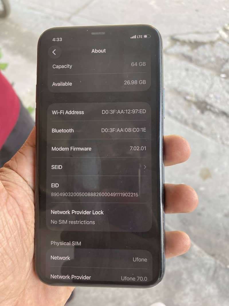 Apple iPhone 11 Pro 4