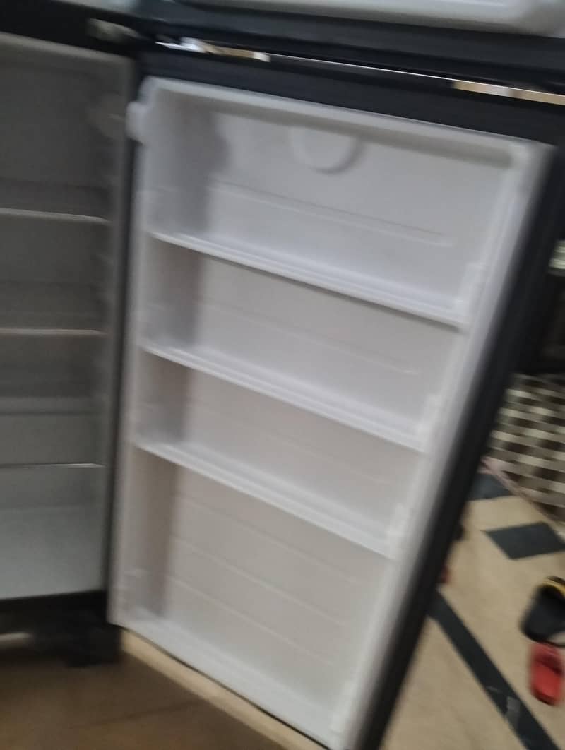 HAIER E STAR FRIDGE 6