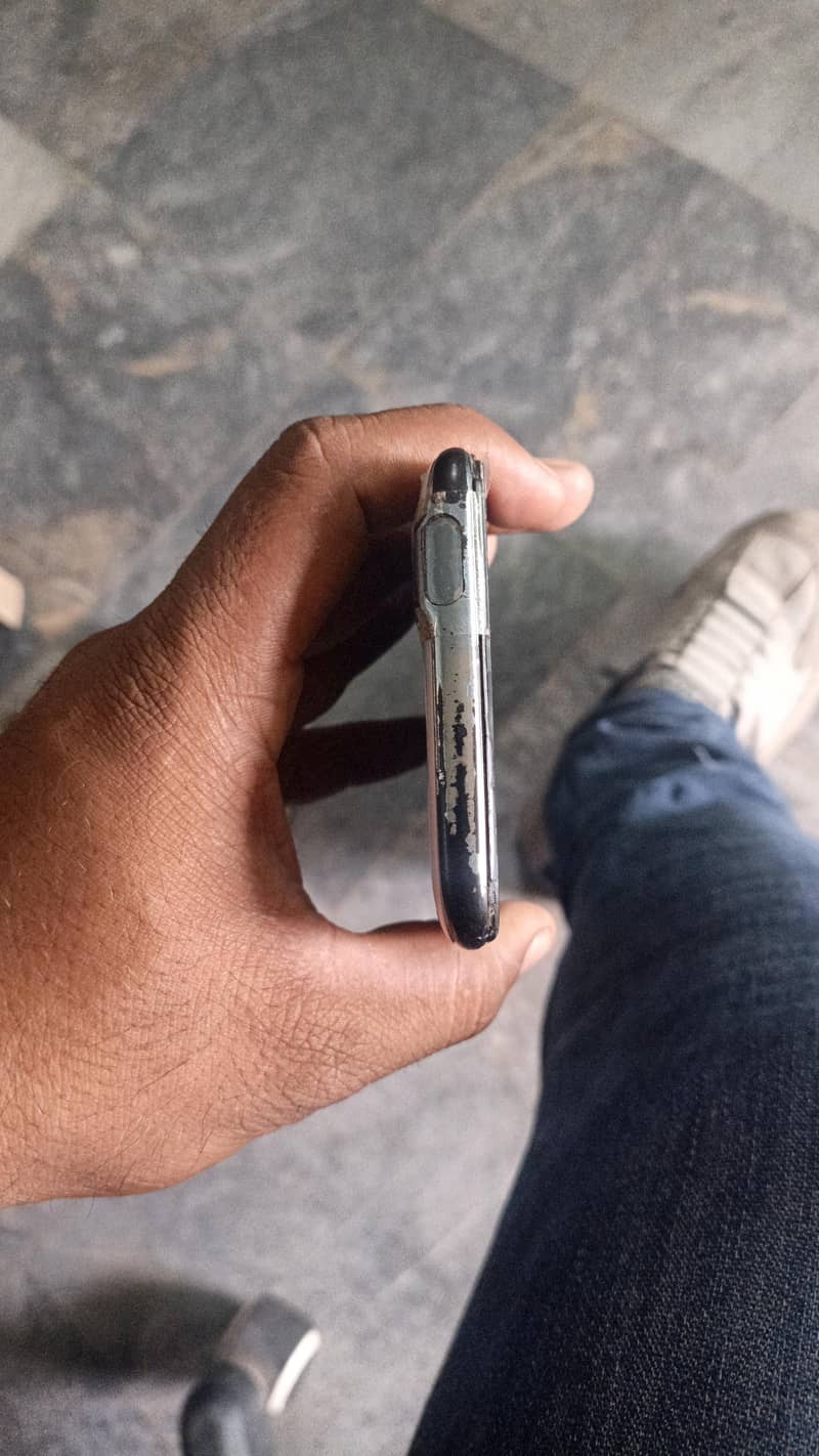 Tecno CAMON 15 Pro 3