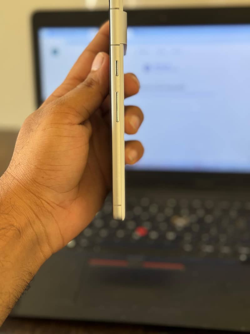 Google Pixel 7a 6