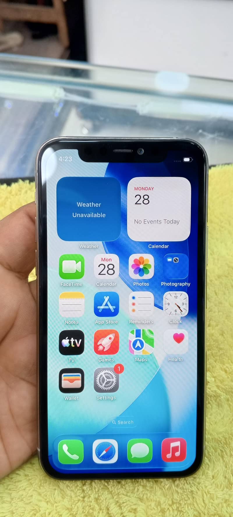 Apple iPhone 11 Pro 0