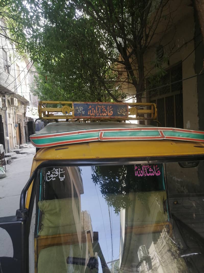 CNG Rikshaw 3