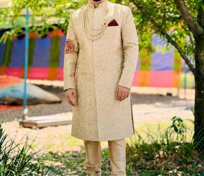 dulha sharwani fresh condiction
