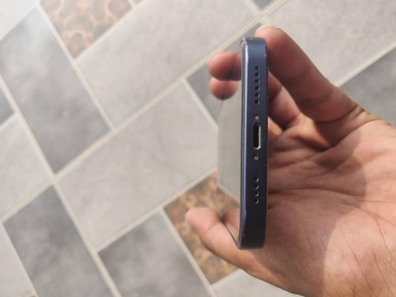 Apple iPhone XR 2