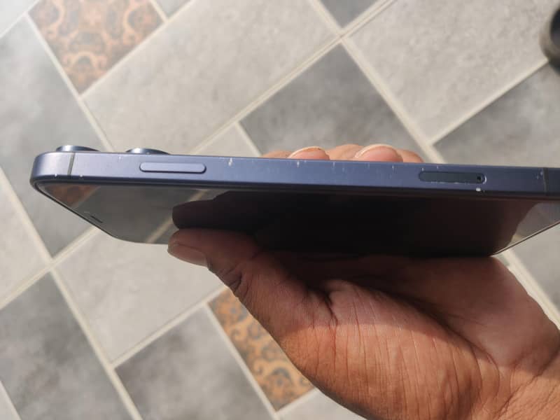 Apple iPhone XR 5