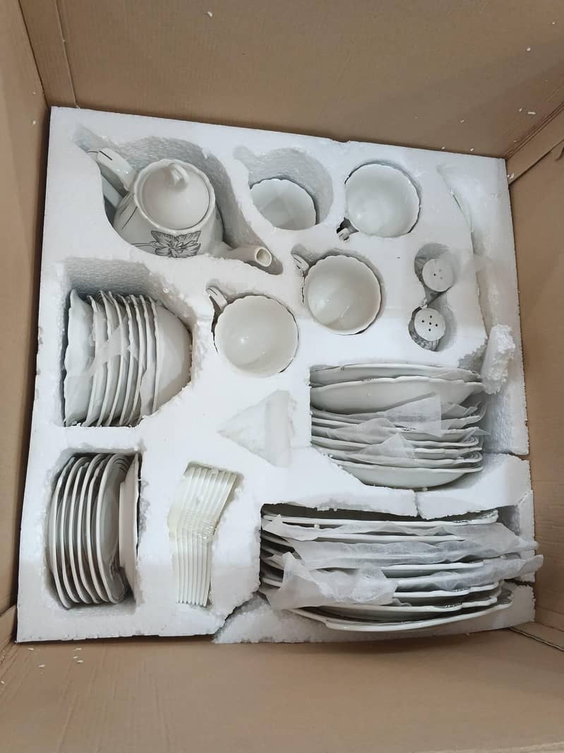dinner set 1