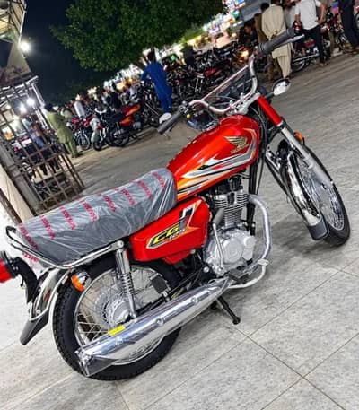 Honda 125 2027 Zero miter