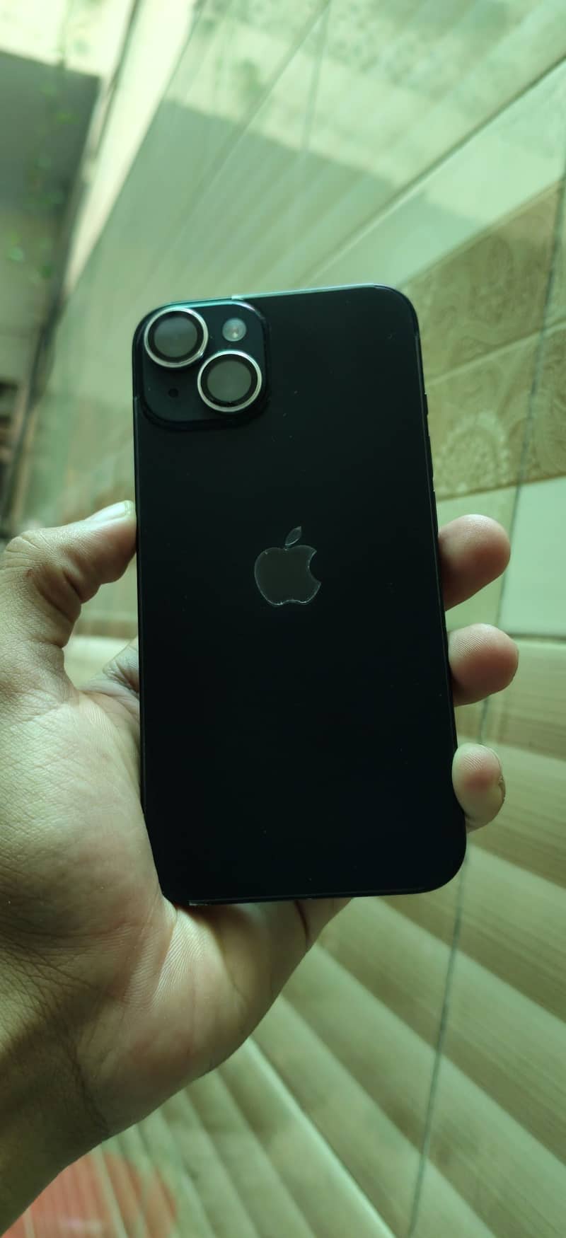 Apple iPhone 14 4