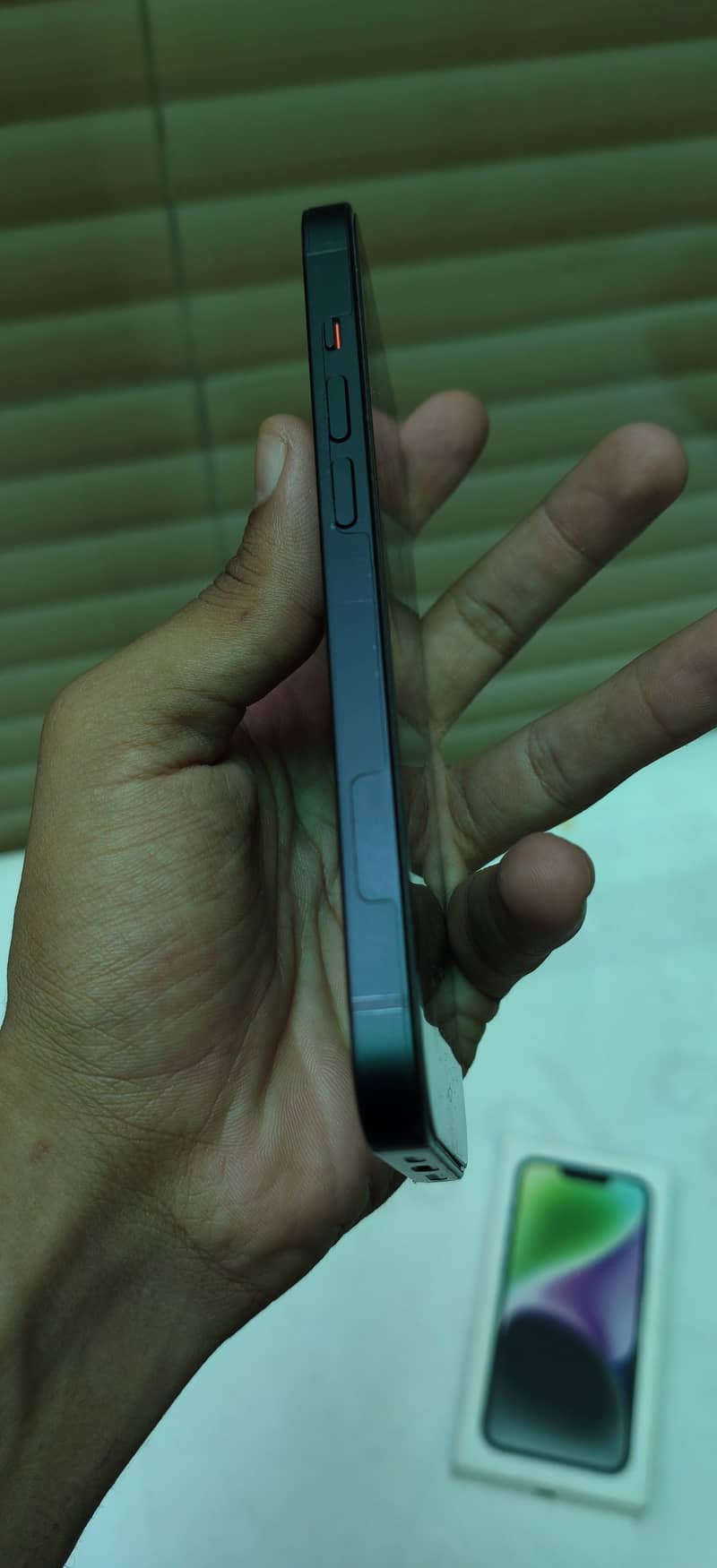Apple iPhone 14 5