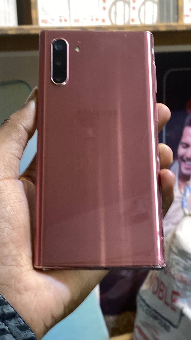 Samsung Mobile Note 10 Plus 1