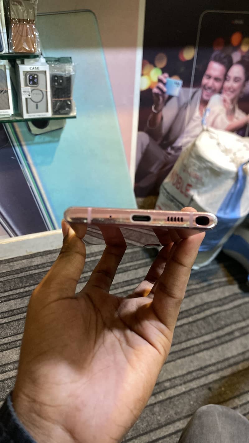Samsung Mobile Note 10 Plus 2