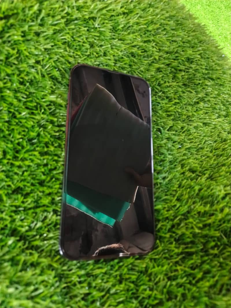 Apple iPhone 13 Pro Max 4