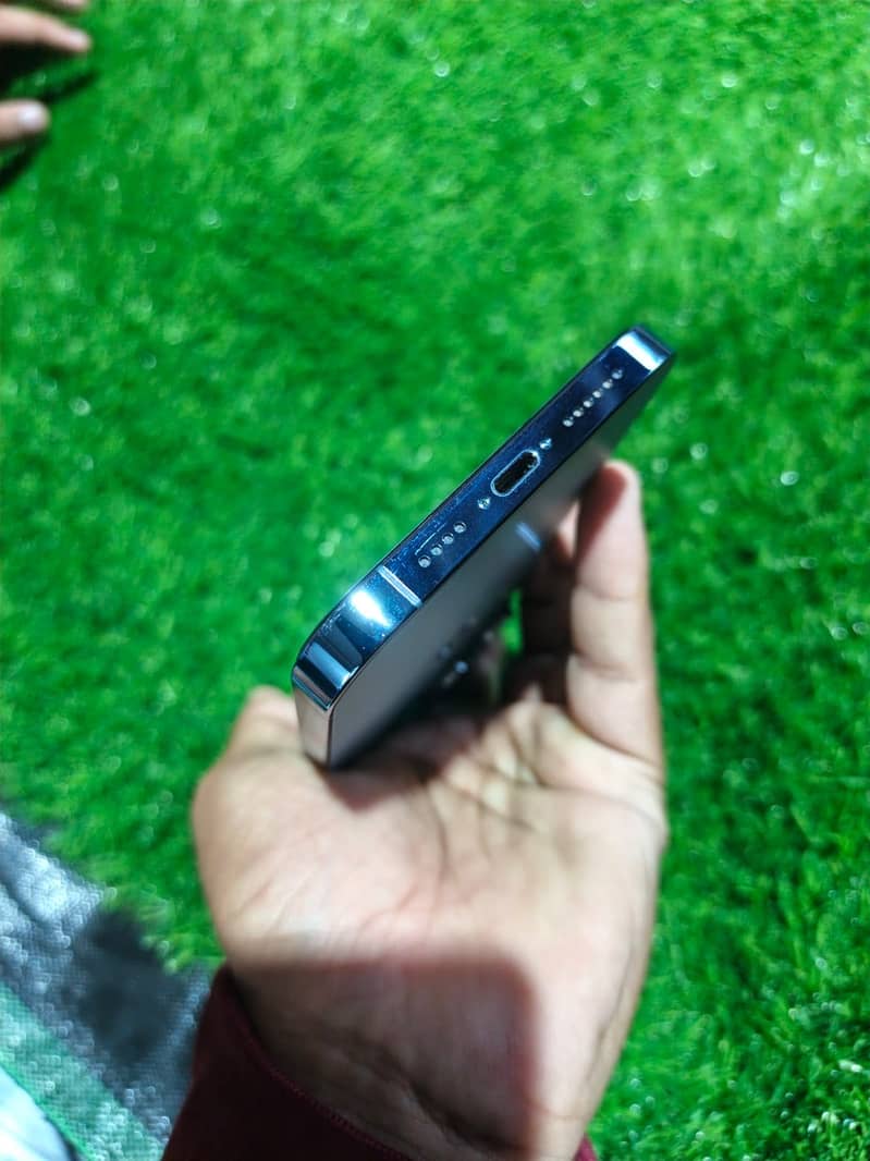 Apple iPhone 13 Pro Max 7