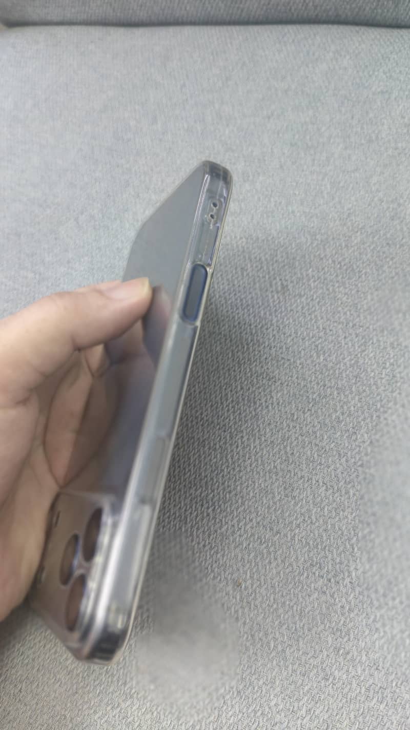 Apple iPhone 17 Pro Max 3